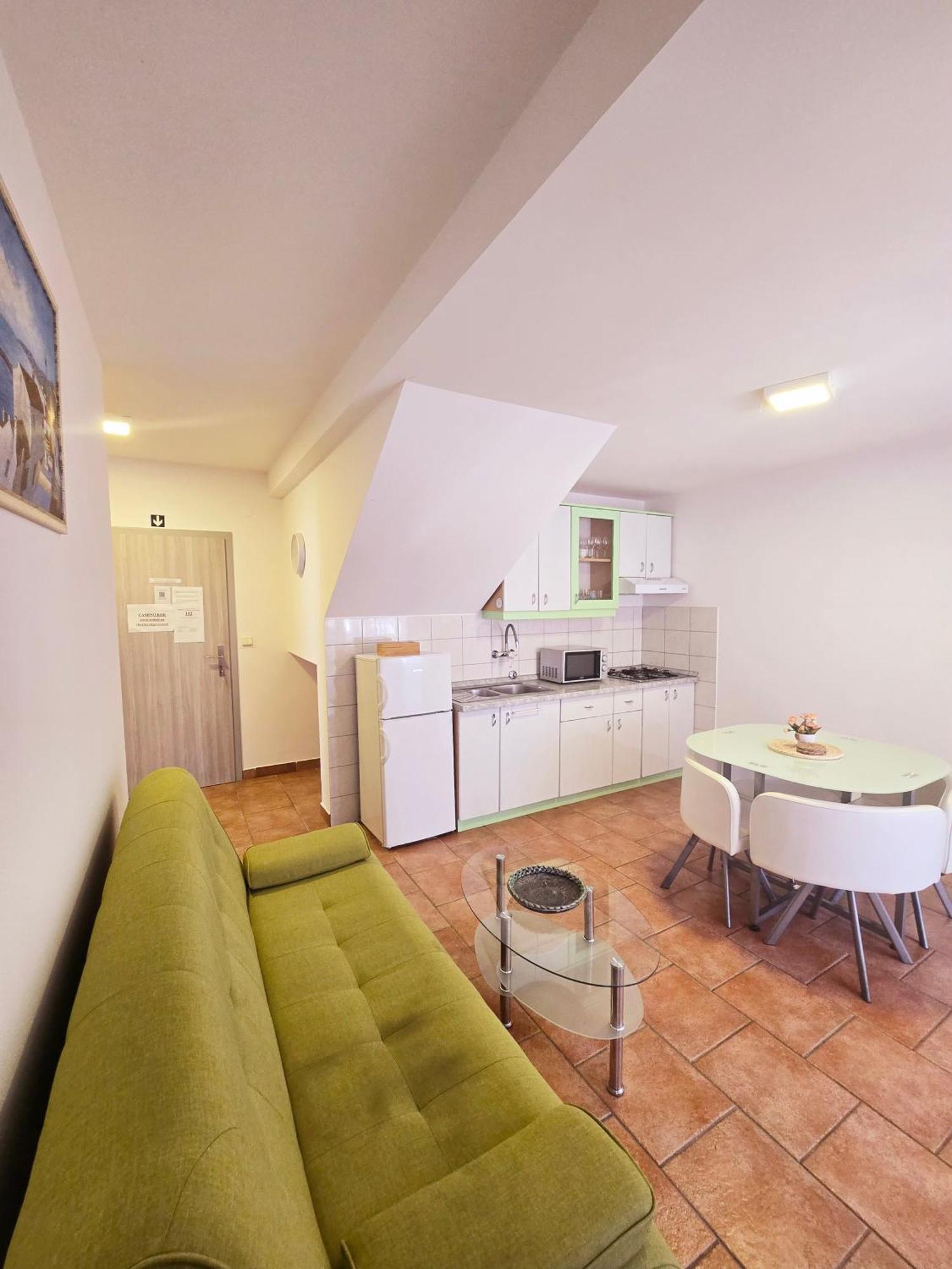 Apartament Vugica Šilo